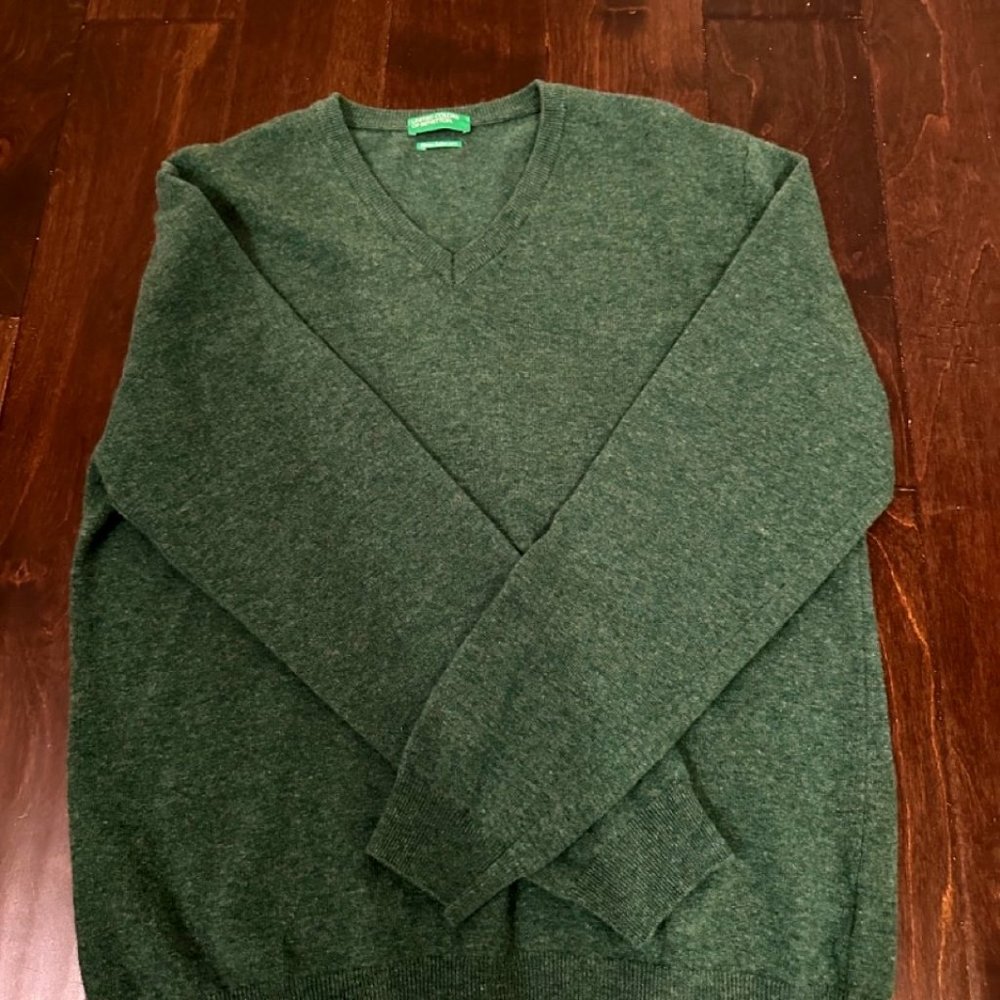 Benetton - green merino wool crewneck sweater